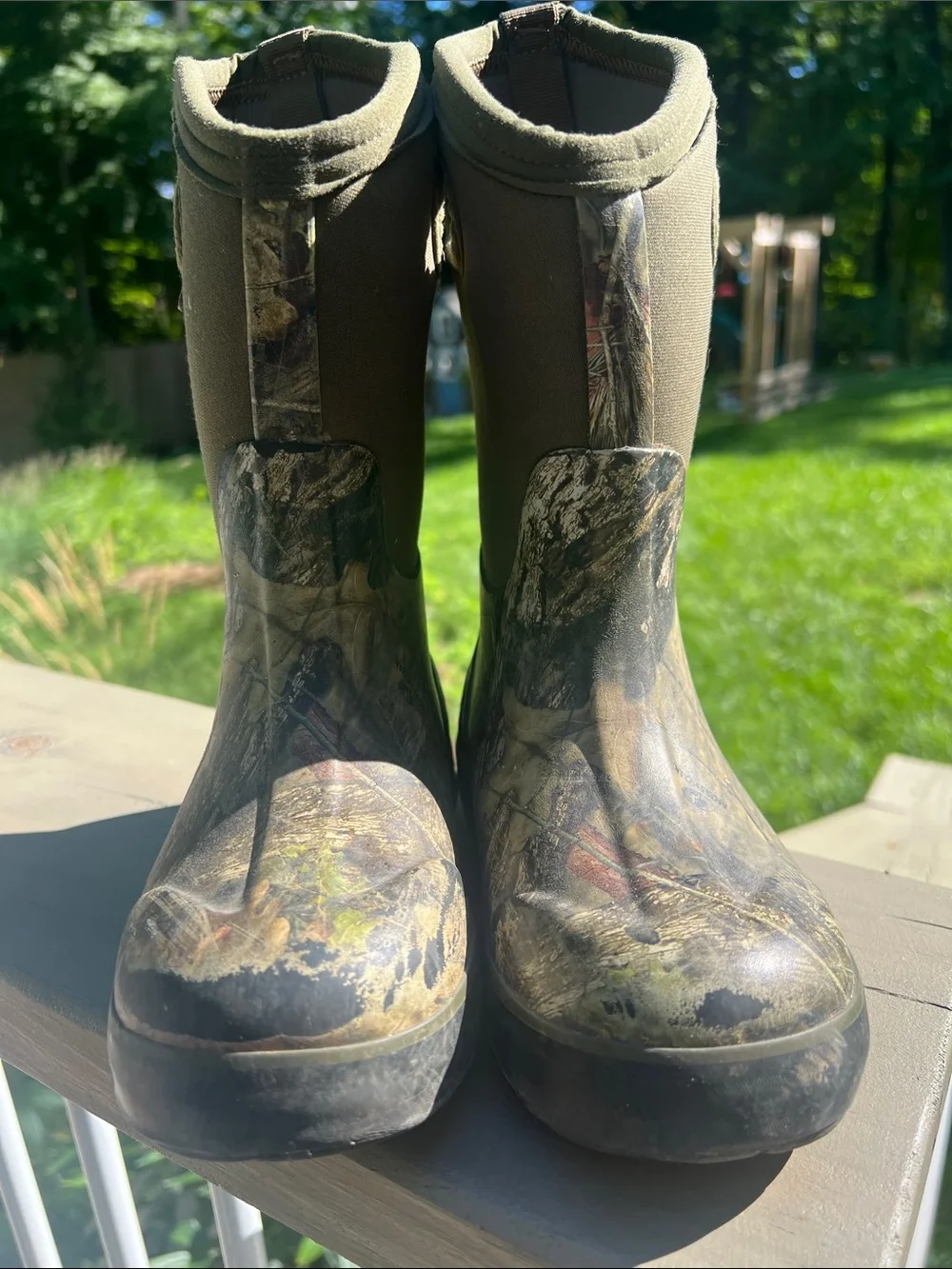 Bogs Kids Waterproof Pull-On Boots in Olive Green Camo